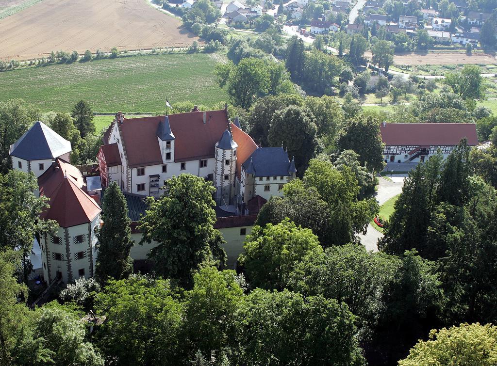 Schlosshotel Gotzenburg Jagsthausen Zewnętrze zdjęcie