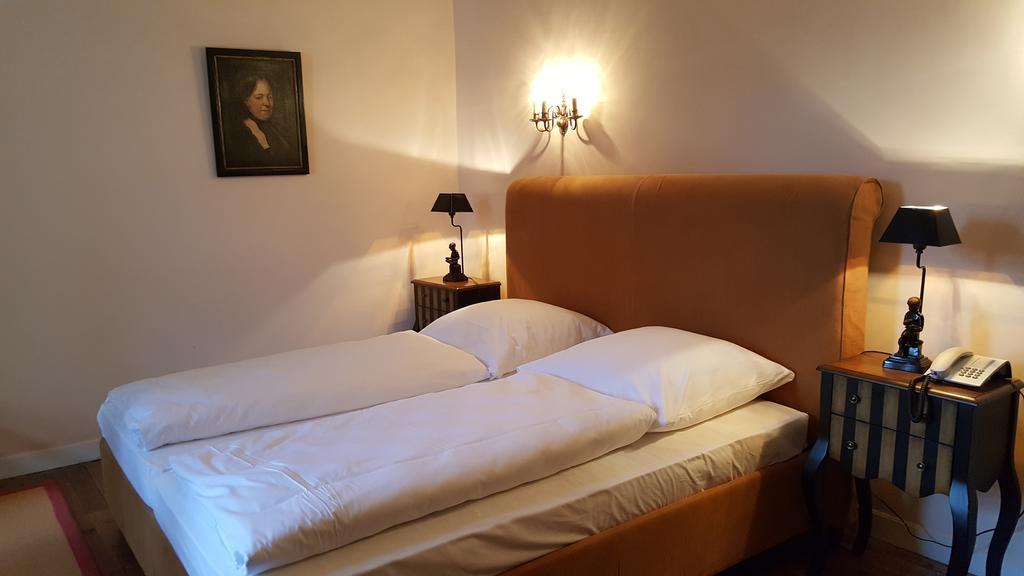 Schlosshotel Gotzenburg Jagsthausen Zewnętrze zdjęcie